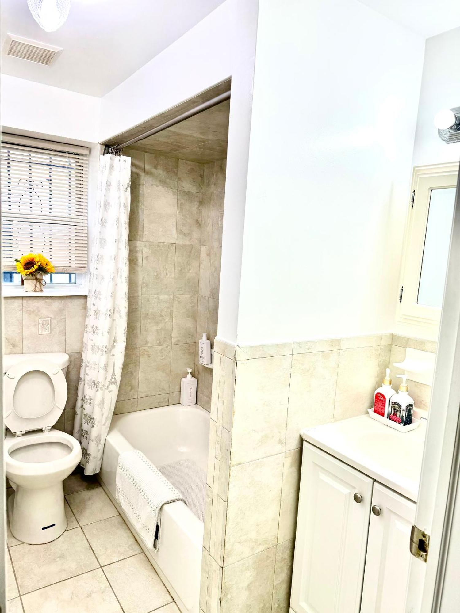 Cozy Evergreen Apartment By Newark Airport Экстерьер фото